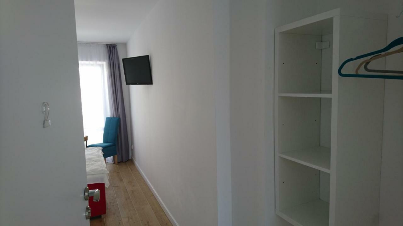 Pokoje Goscinne Anis Ustka Exterior foto